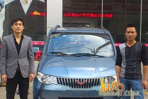 中国即热网：创优成电热水器“黑马” 代理商获赠小车