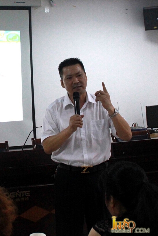 德恩特首批核心代理商净水机推介培训会圆满结束-中国即热网